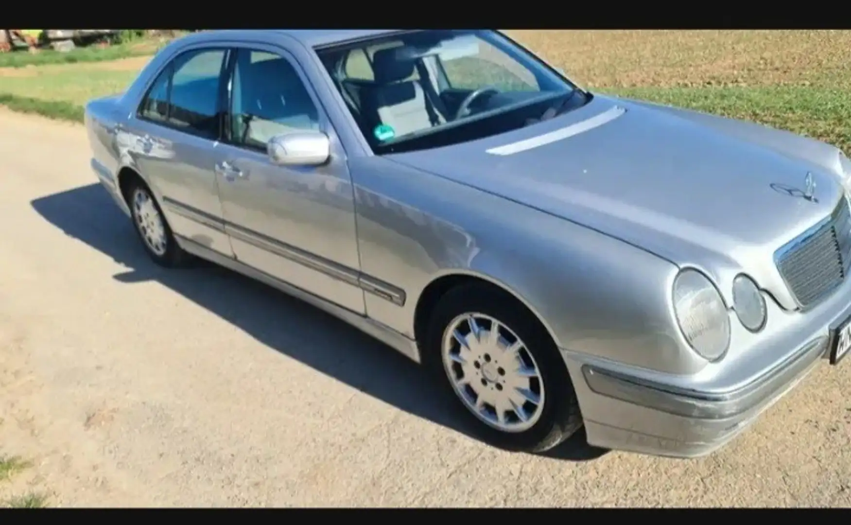Mercedes-Benz E 270 CDI Elegance - 1