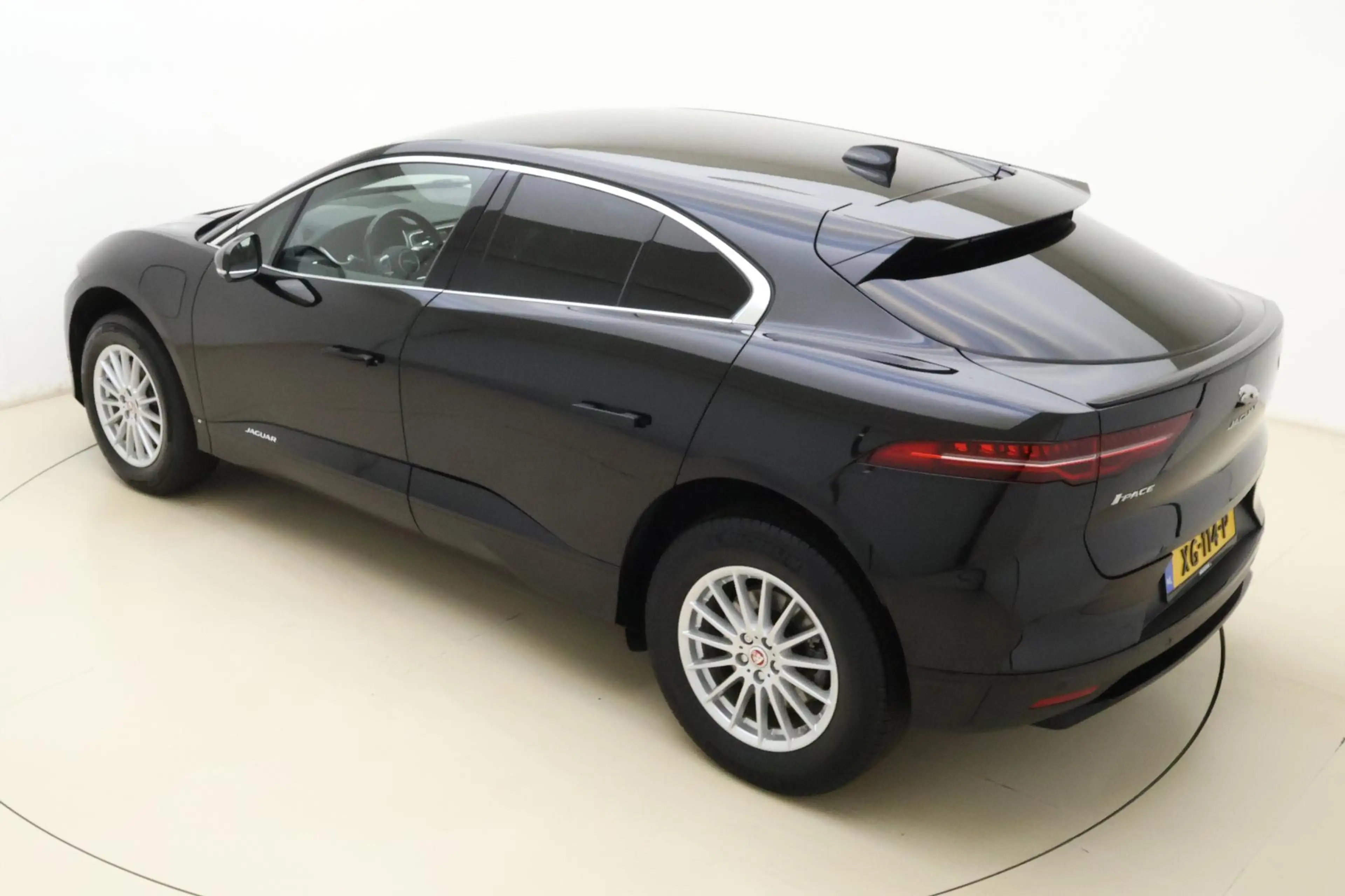 Jaguar I-Pace EV400 S 90 kWh | SOH: 89,5% | Lederen bekleding | — photo 4