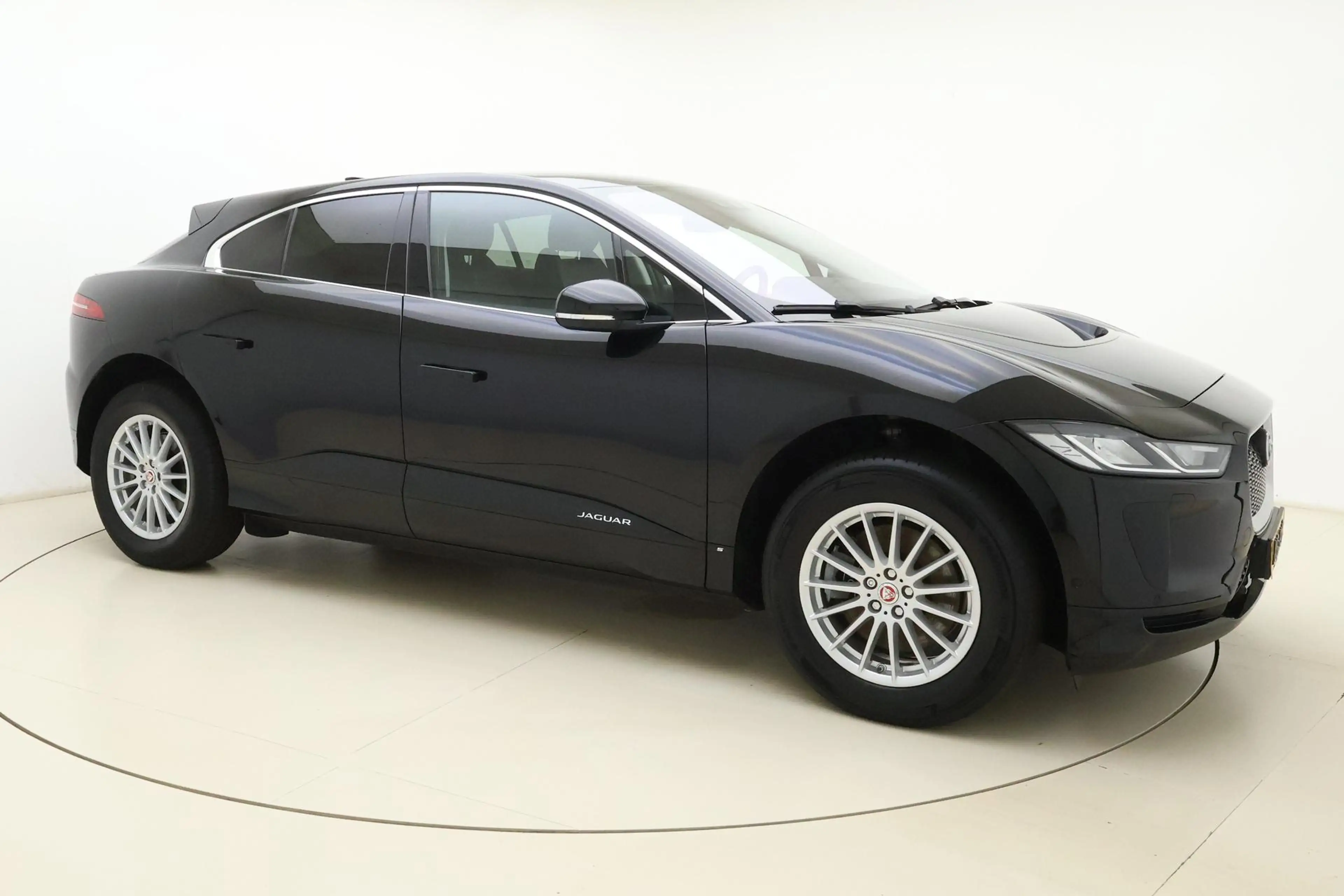 Jaguar I-Pace EV400 S 90 kWh | SOH: 89,5% | Lederen bekleding | — photo 8