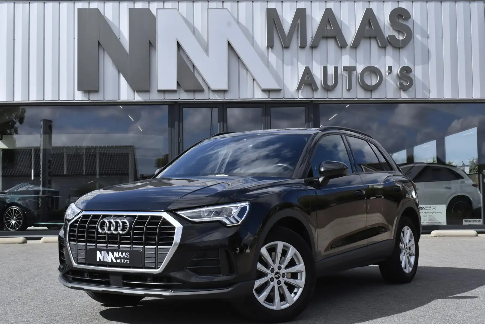 Audi Q3 45 TFSI e Advanced edition Zwart - 1