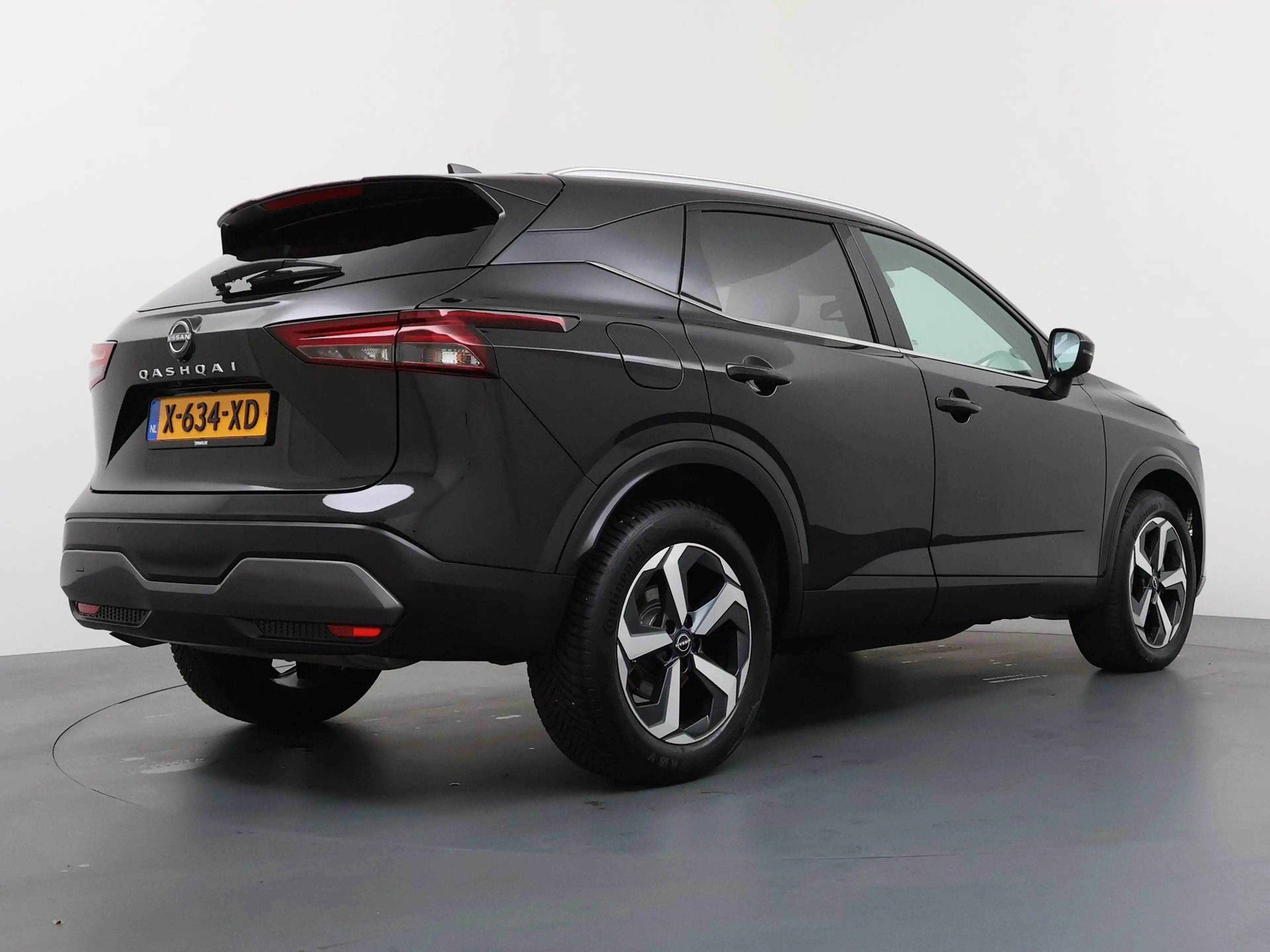Nissan Qashqai 1.3 MHEV Xtronic N-Connecta | AUTOMAAT | Panoramad — photo 5