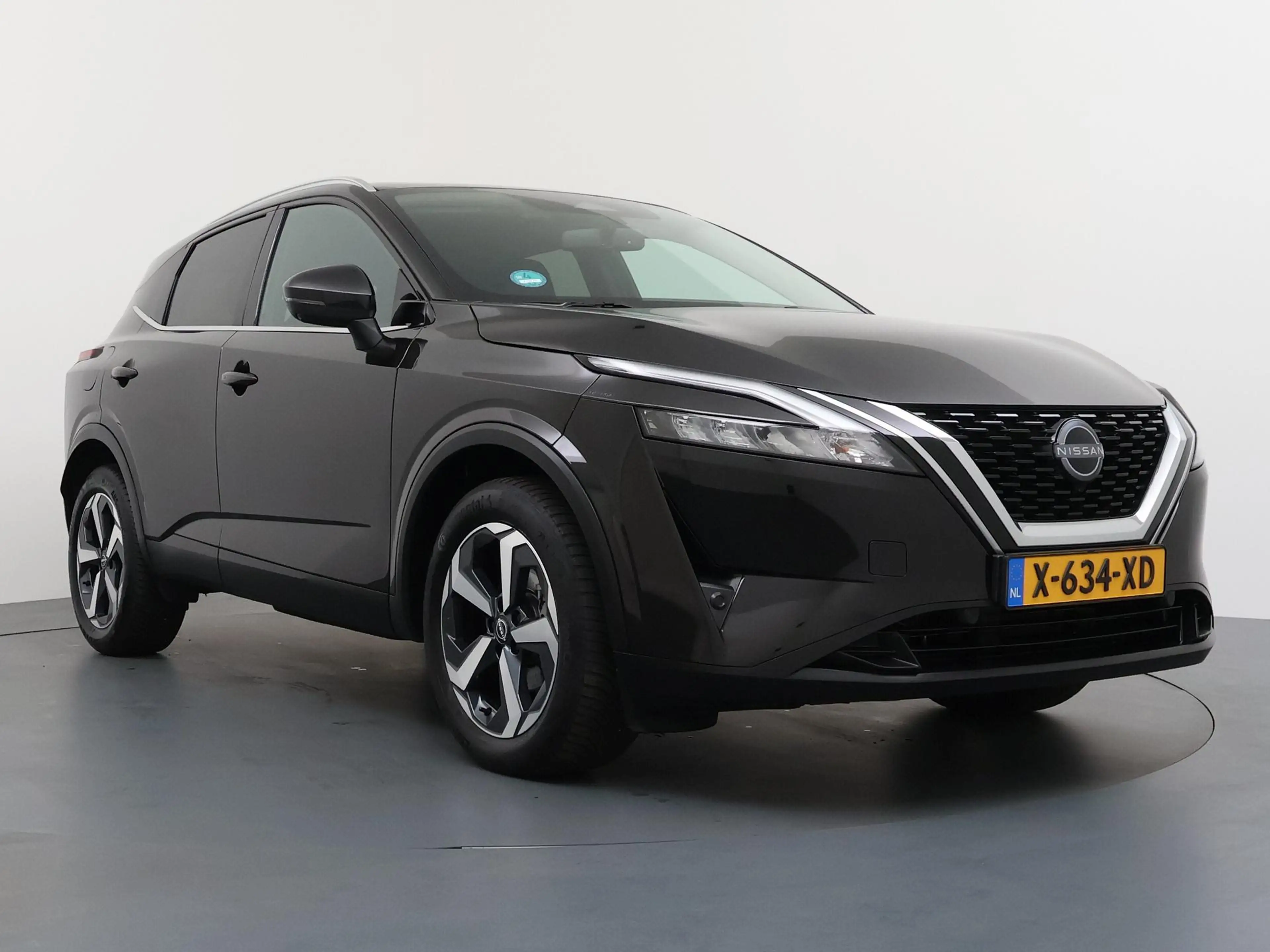 Nissan Qashqai 1.3 MHEV Xtronic N-Connecta | AUTOMAAT | Panoramad — photo 7
