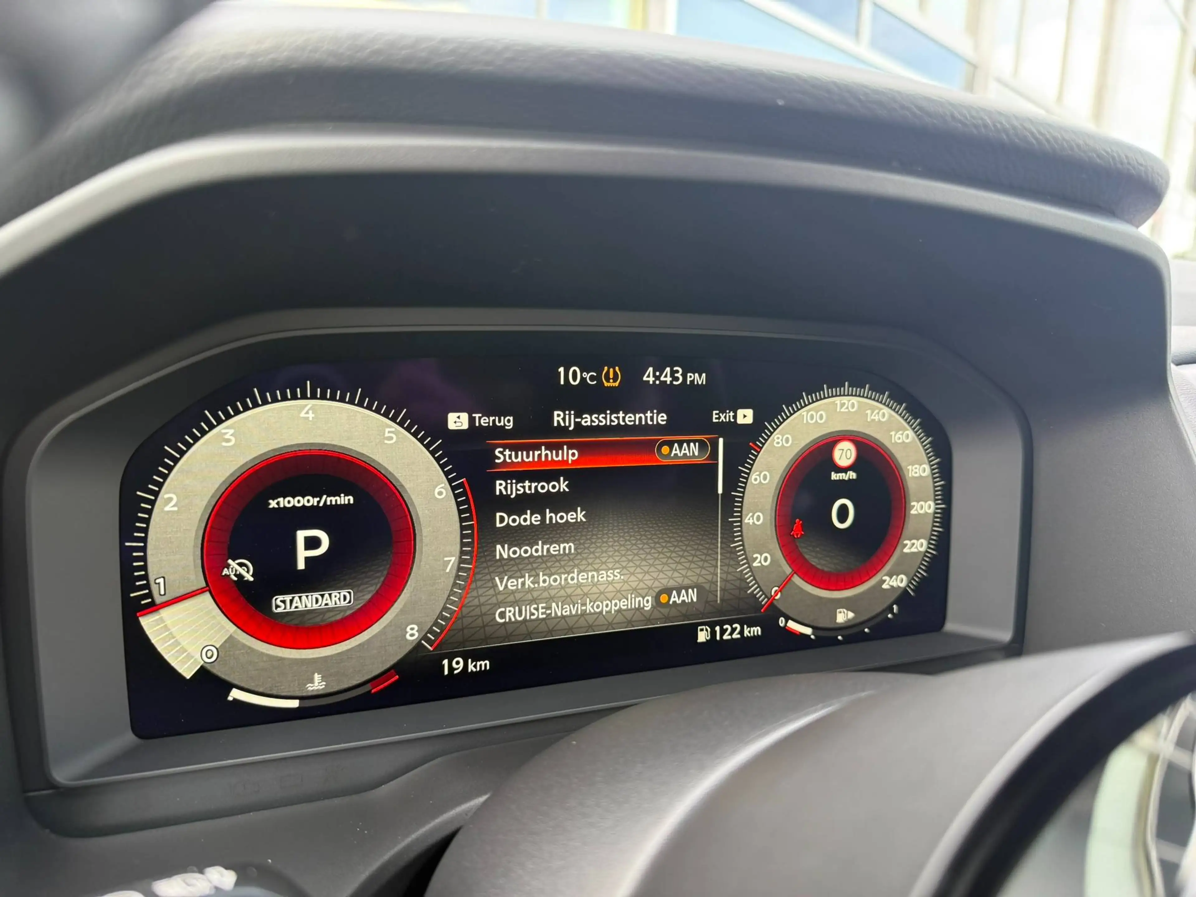 Nissan X-Trail TEKNA / PANO / ZETELVERWARMING / LEDER / 360°CAM / — photo 36