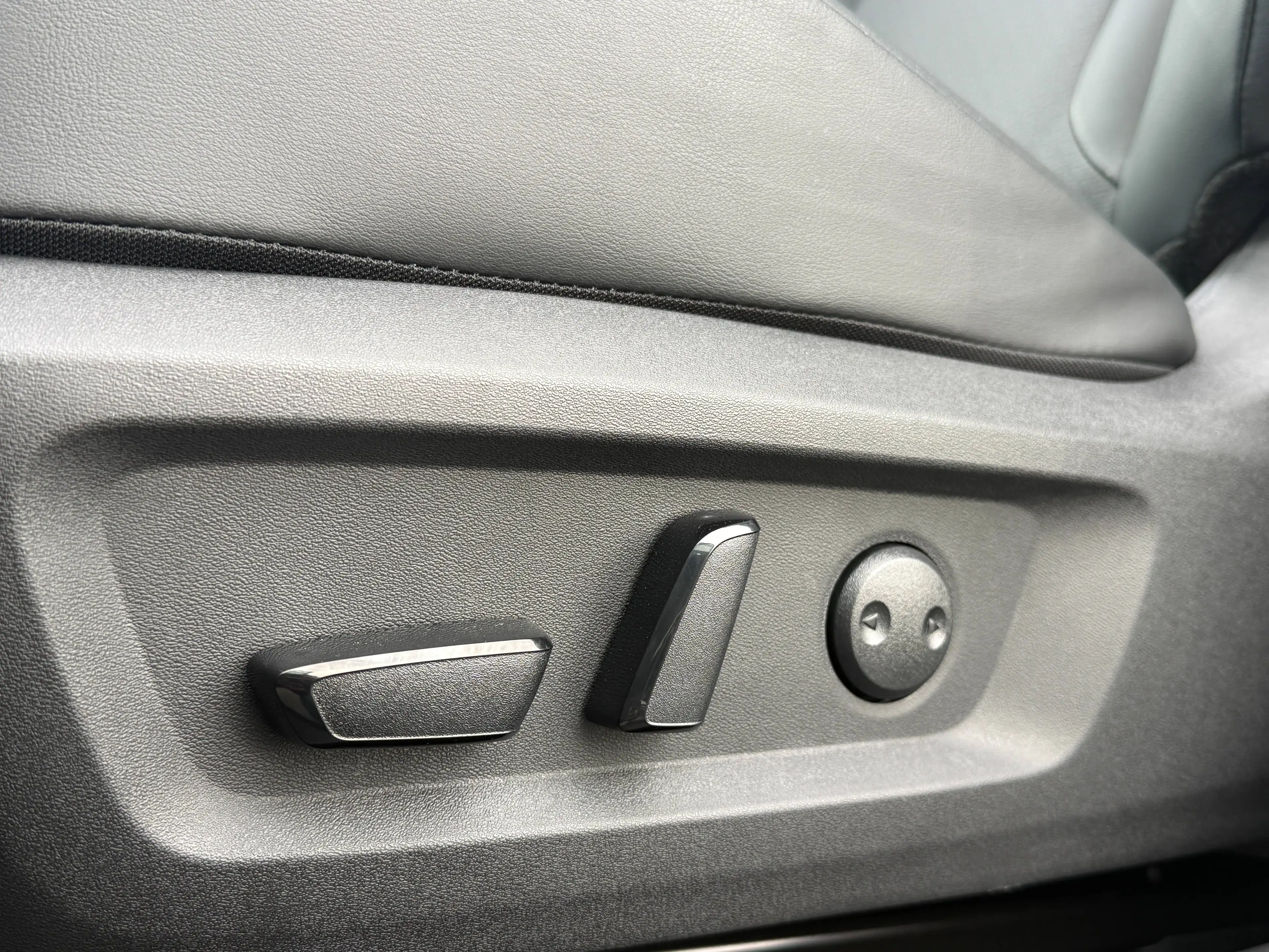 Nissan X-Trail TEKNA / PANO / ZETELVERWARMING / LEDER / 360°CAM / — photo 15