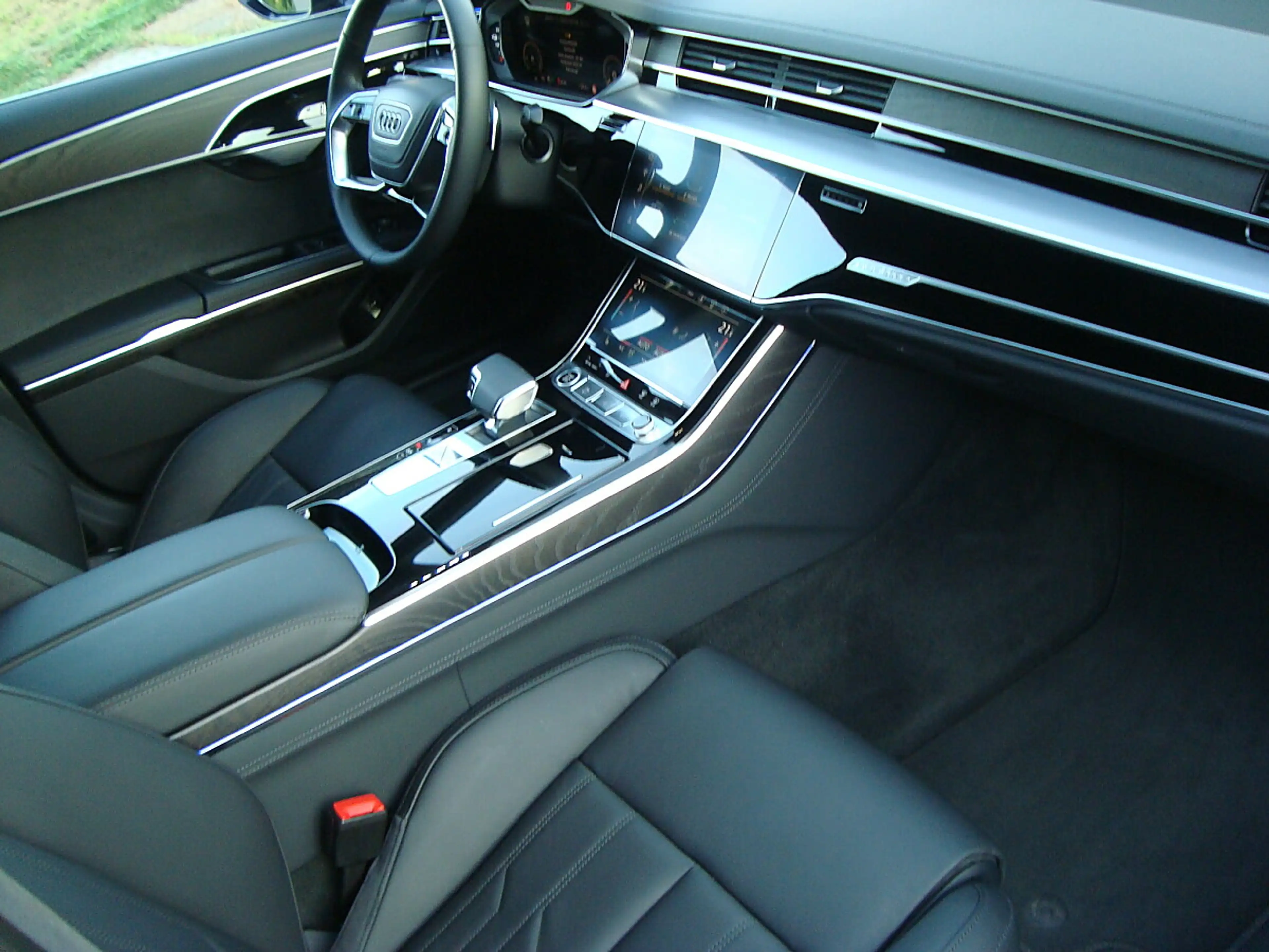 Audi A8 Lang 60 TFSI e quattro Facelift Mod 23 !! — photo 15