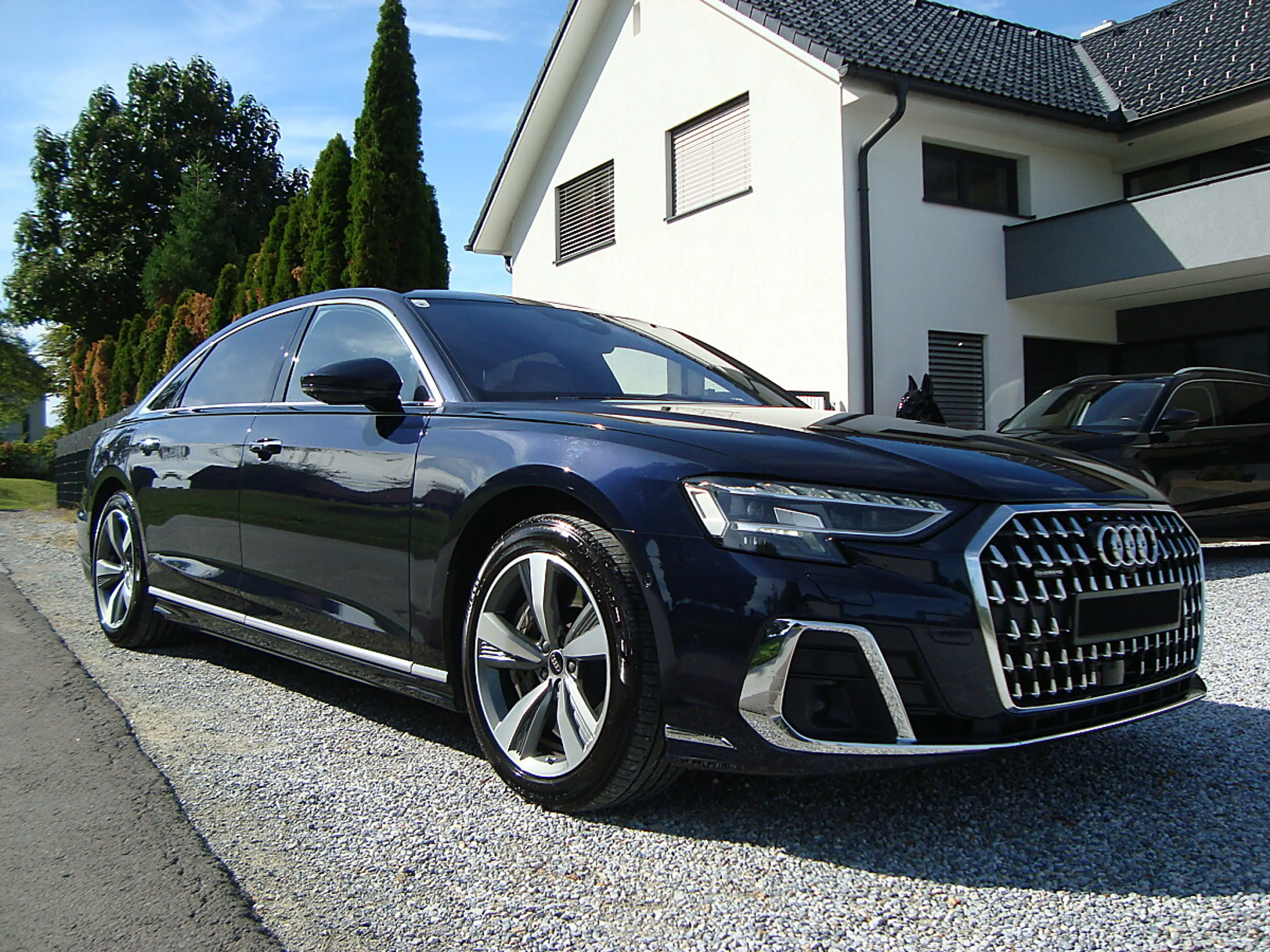 Audi A8 Lang 60 TFSI e quattro Facelift Mod 23 !! — photo 6