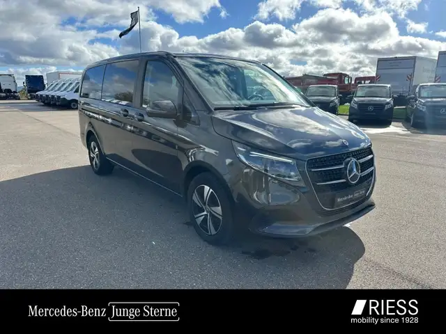 Mercedes-Benz V 250 d STYLE/NEUESMODELL/MBUX/NAVI/DISTRONIC/KA