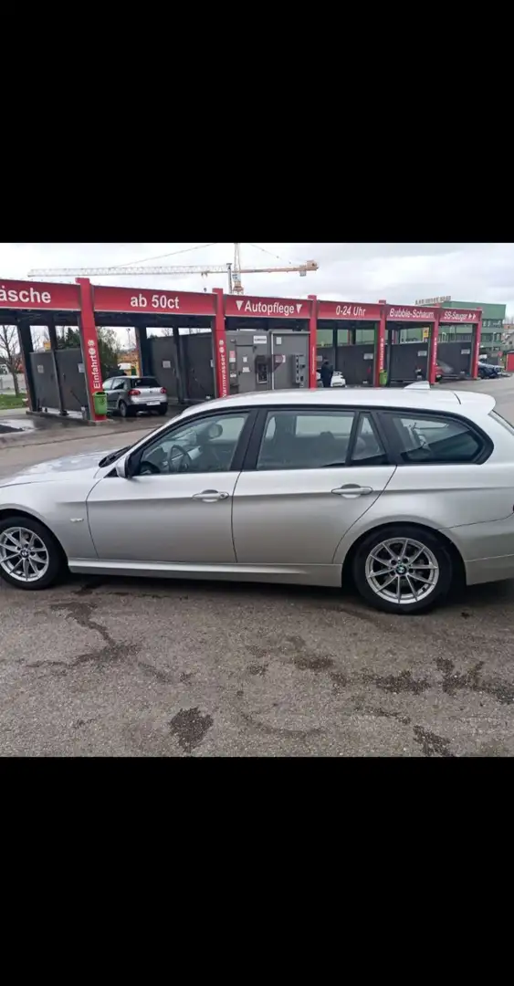 BMW 320 320d DPF Touring Aut. - 2