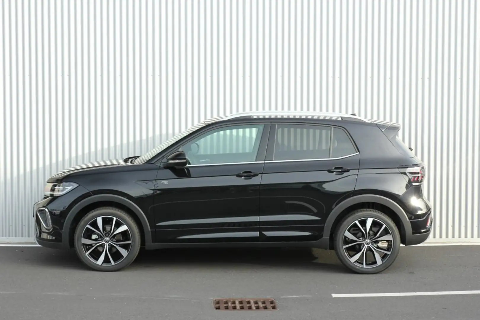 Volkswagen T-Cross R-Line TSI DSG Schwarz - 2