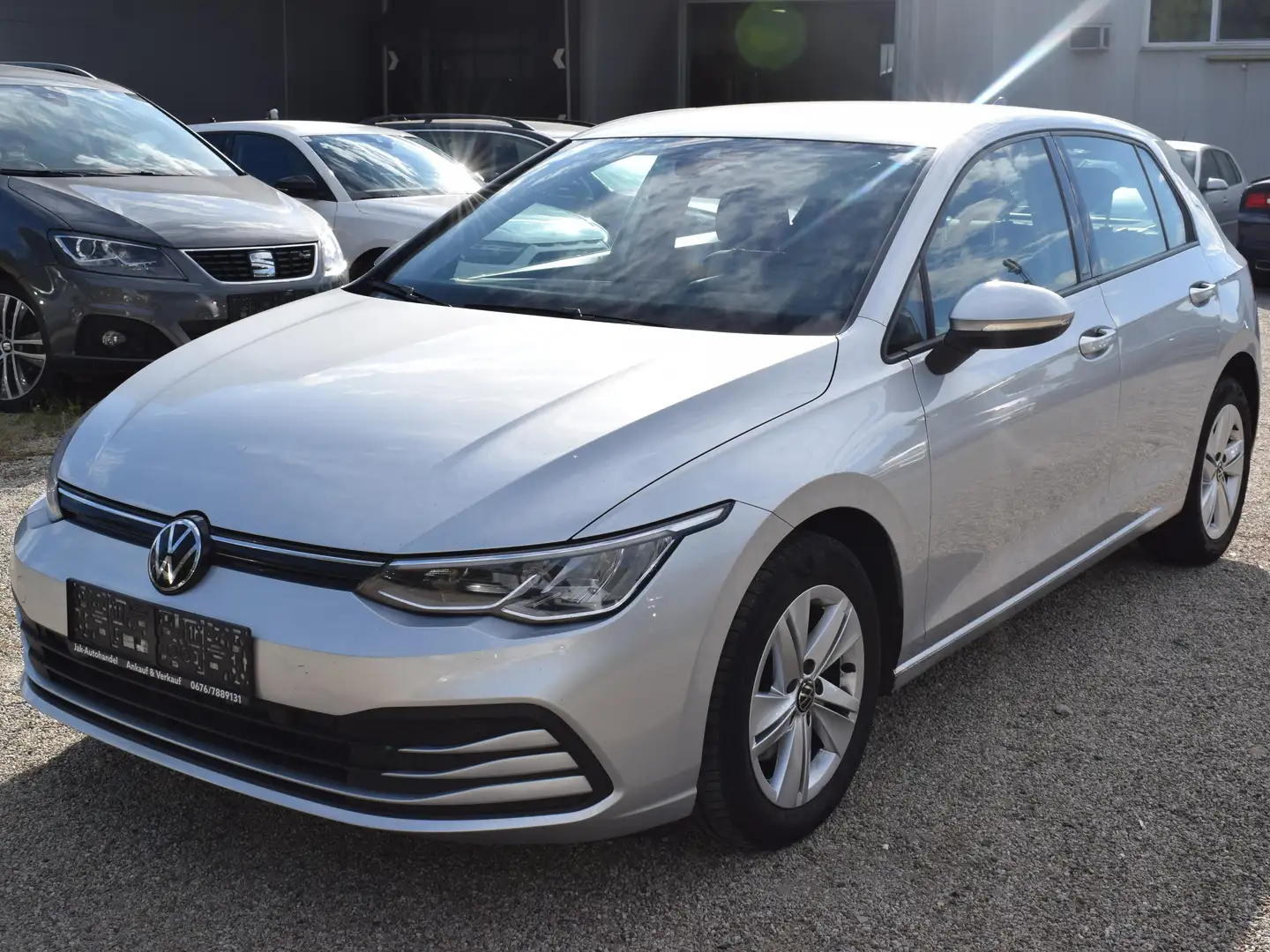 Volkswagen Golf 2,0 TDI Life Silber - 1