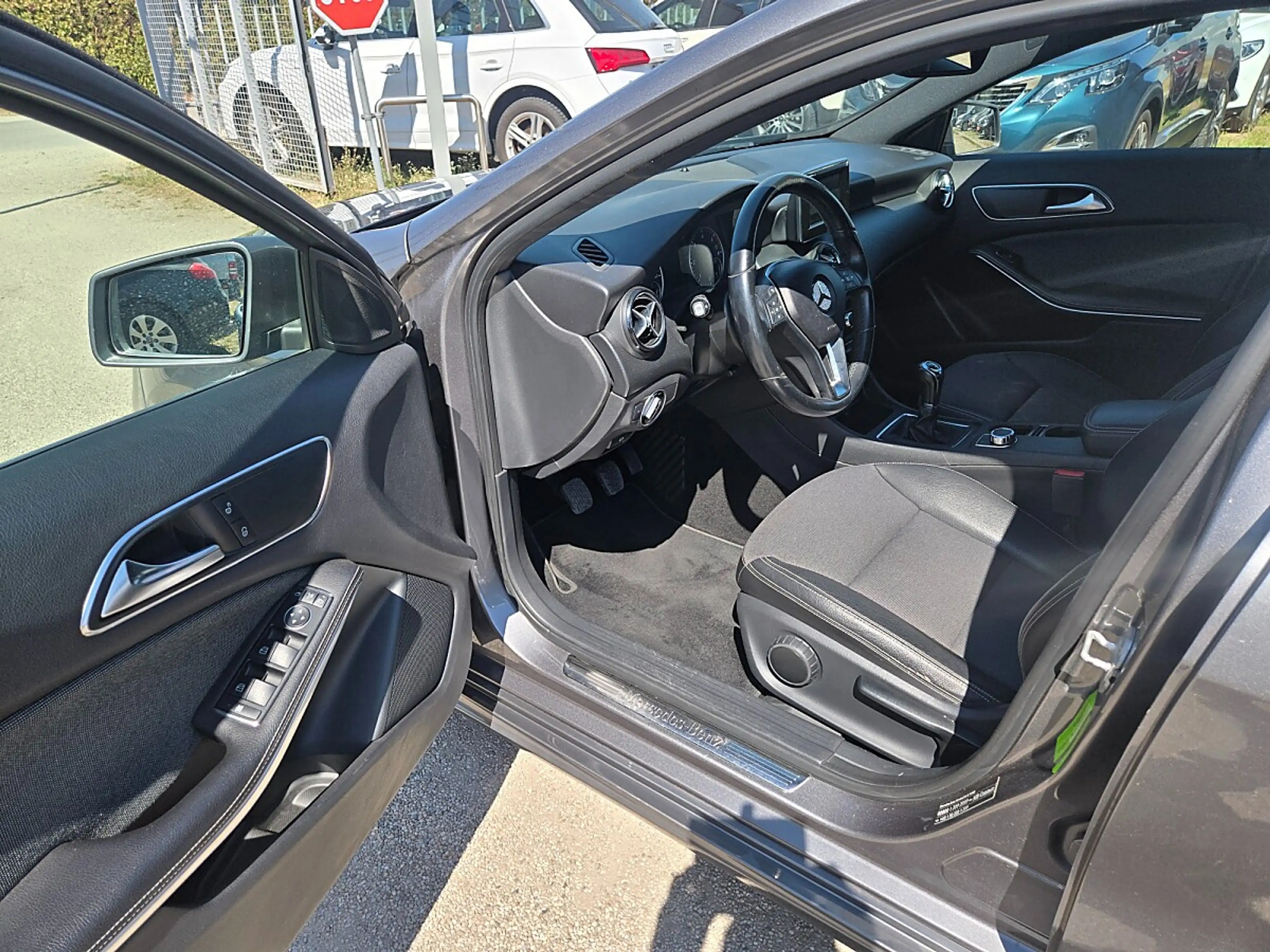 Mercedes-Benz A 180 CDI BlueEfficiency*Eintausch*Finanzierung* — photo 8