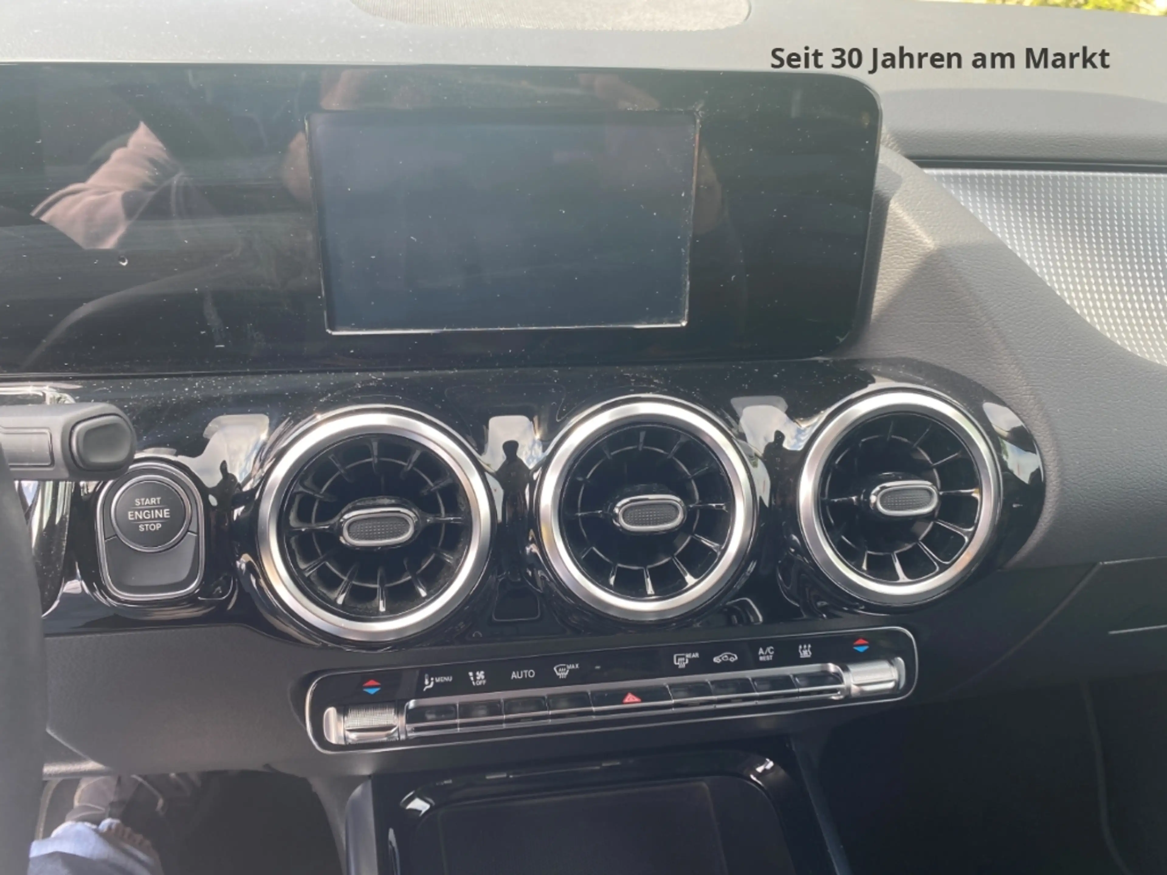 Mercedes-Benz B 250 E, LED, SH, PDC, Navi, WKR,1.Hand, Kamera, Alus, — photo 15