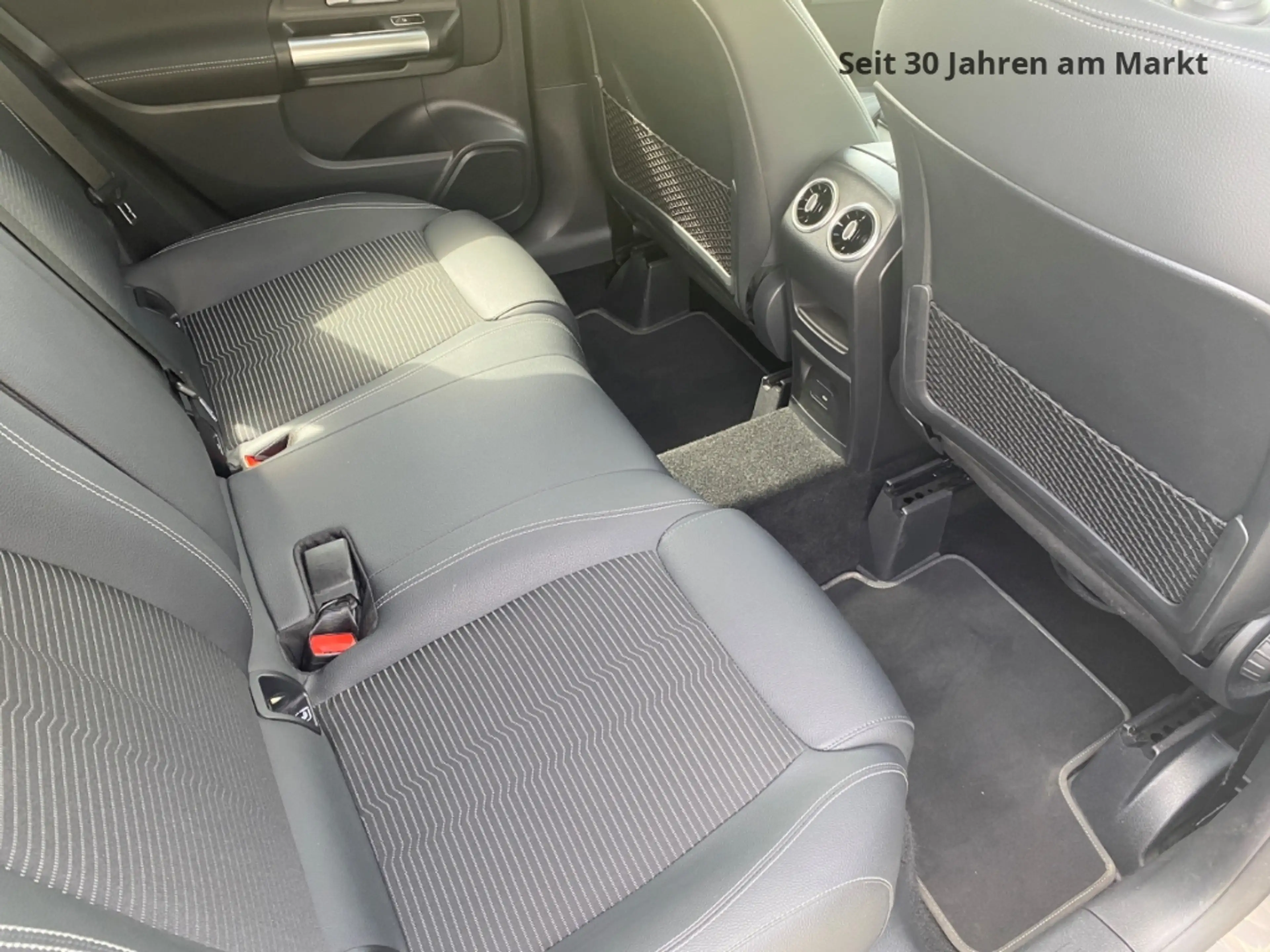 Mercedes-Benz B 250 E, LED, SH, PDC, Navi, WKR,1.Hand, Kamera, Alus, — photo 10