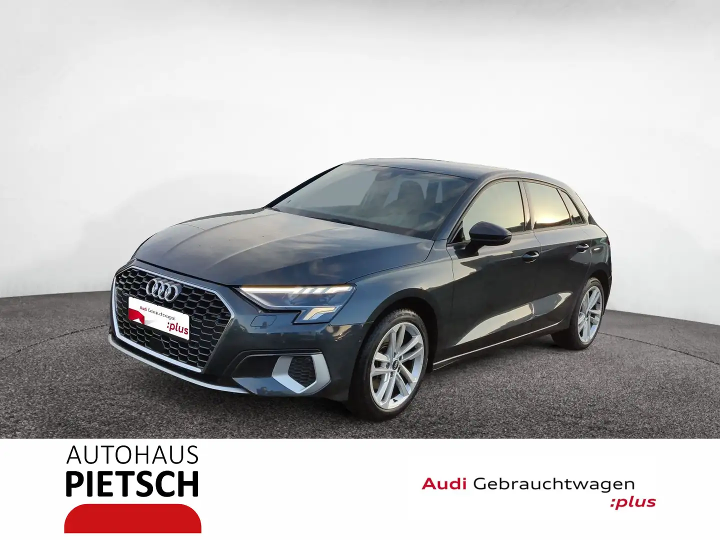 Audi A3 35 TFSI advanced S-tronic Grau - 1