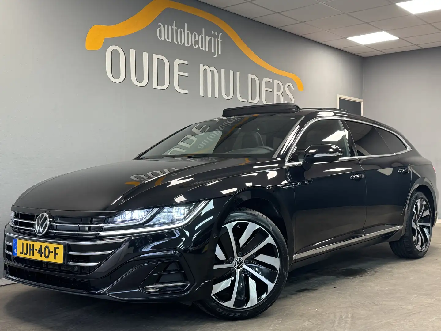Volkswagen Arteon Shooting Brake 1.4 R-Line/Leder/Panoramadak/360 Ca Noir - 1