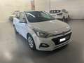 Hyundai i20 1.2 MPI Essence Blanco - thumbnail 3