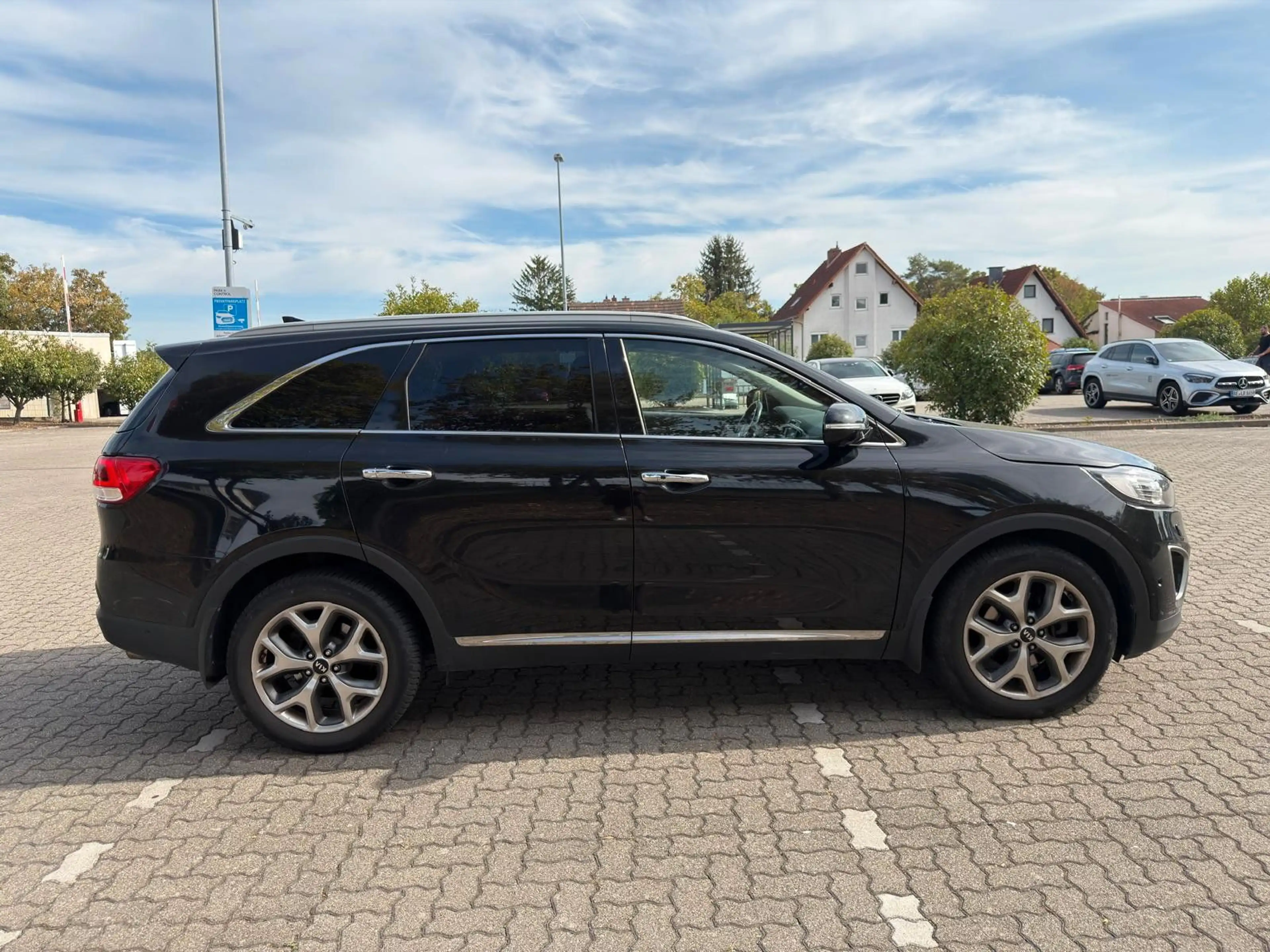 Kia Sorento Platinum Edition 4WD/360°/AHK/Pano/Xenon — photo 4