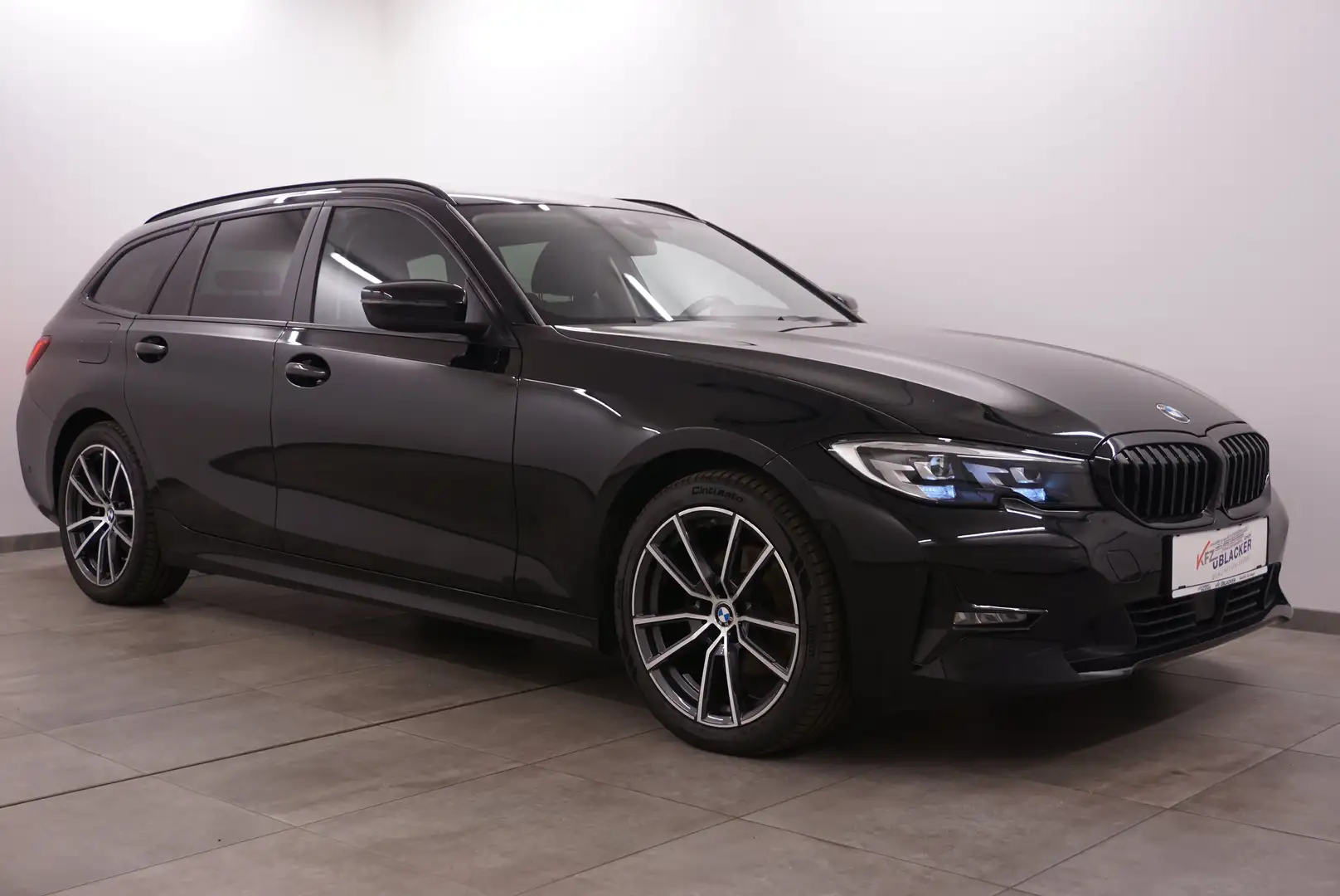 BMW 320 d // Abstandstempomat // M-Lenkrad // Schwarz - 1
