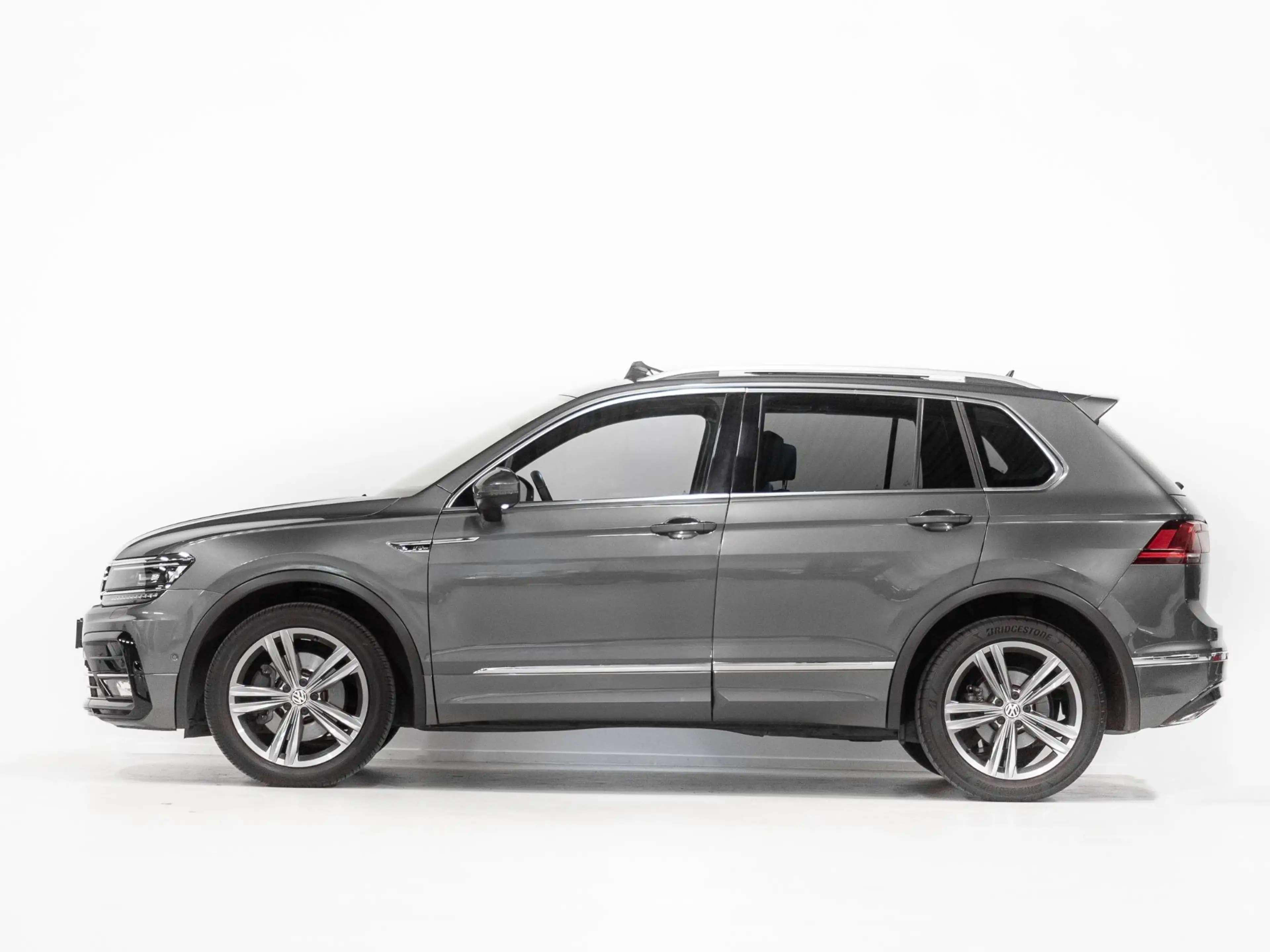 Volkswagen Tiguan 2.0 TSI 4Motion 220PK 3x R-Line Pano Leer Memory — photo 8