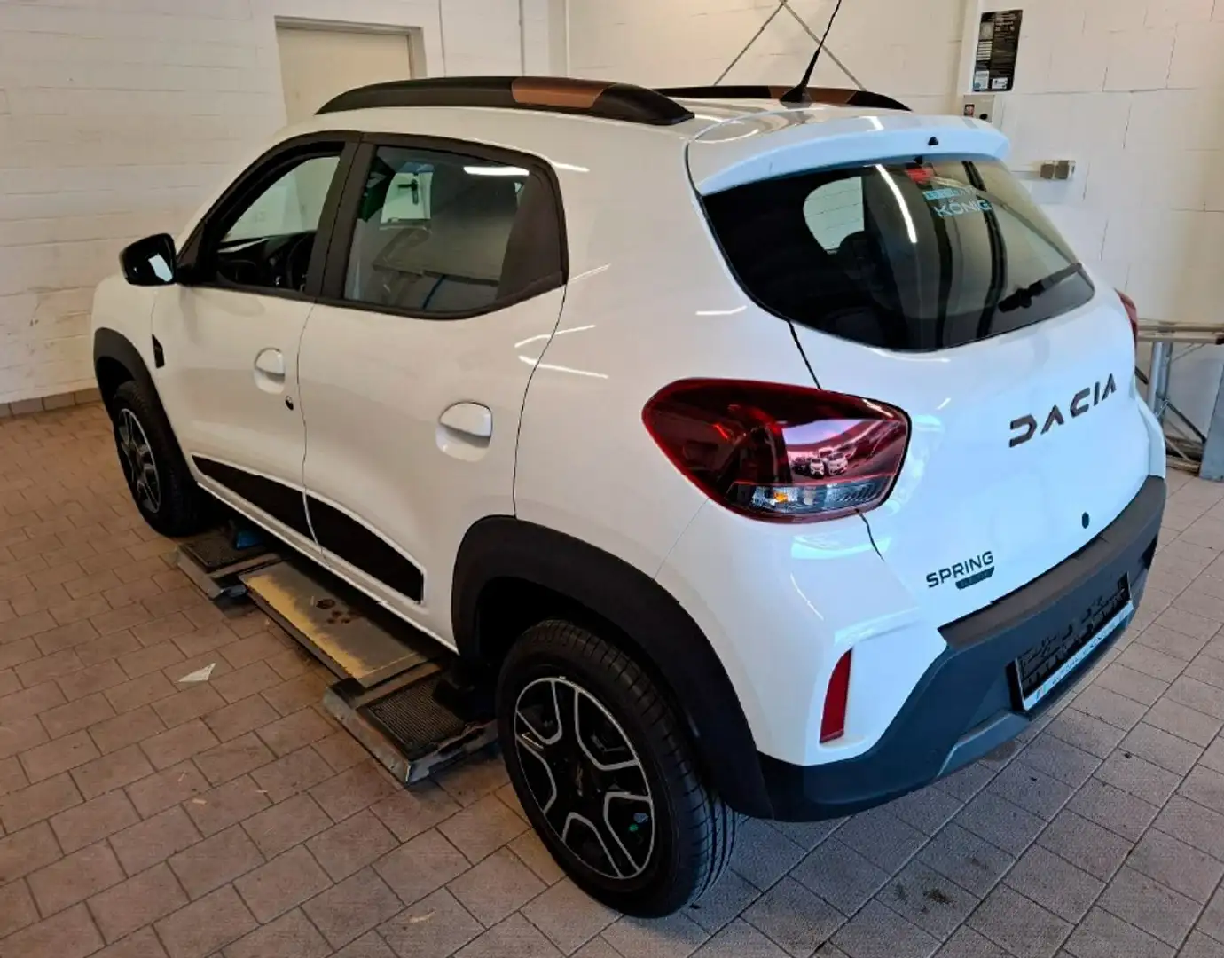 Dacia Spring Electric Extreme 65 Navi - Kamera Weiß - 2
