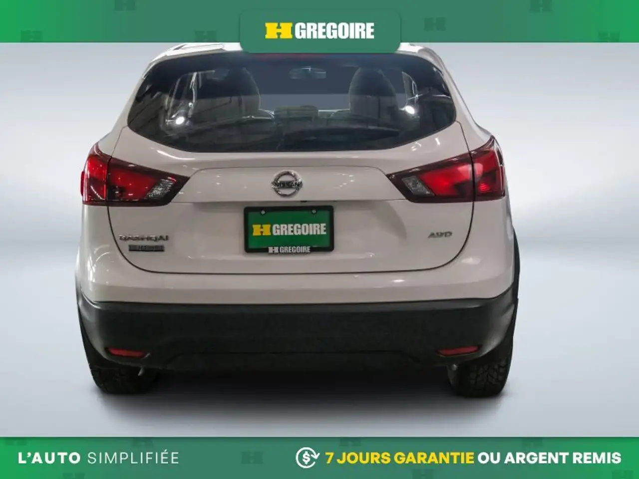 Nissan Qashqai снимка Nissan Qashqai