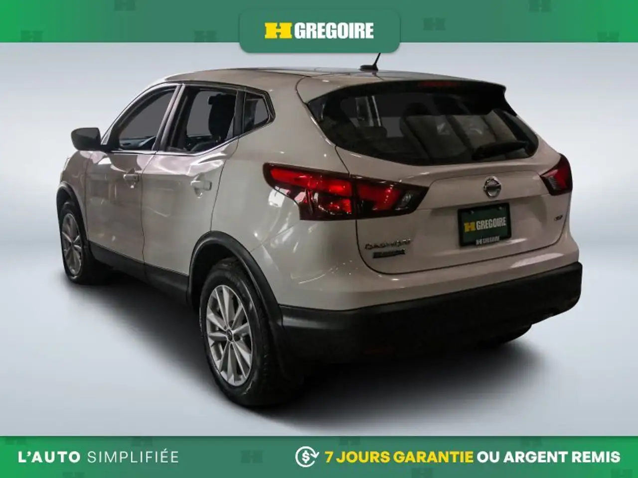 Nissan Qashqai снимка Nissan Qashqai
