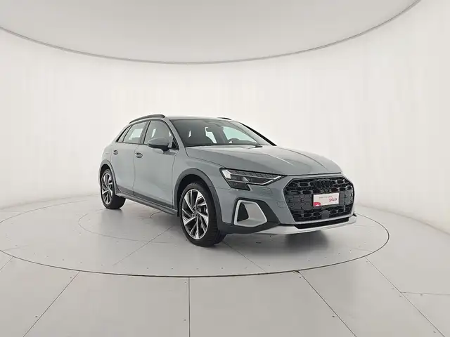 Audi A3 view 6