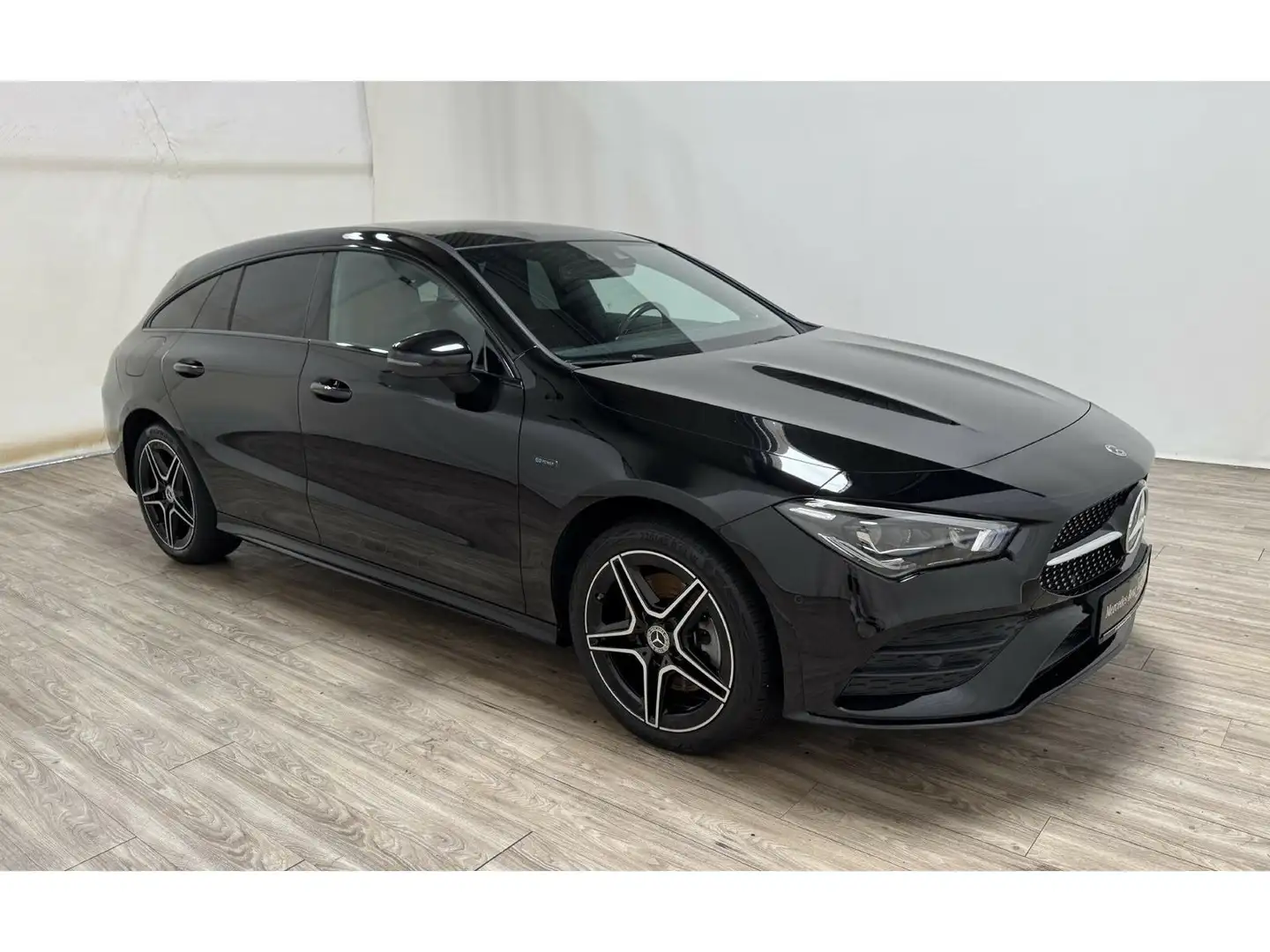 Mercedes-Benz CLA 250 e SB AMG NIGHT*AHK*Pano*MULTIBEAM*Burmes Noir - 2