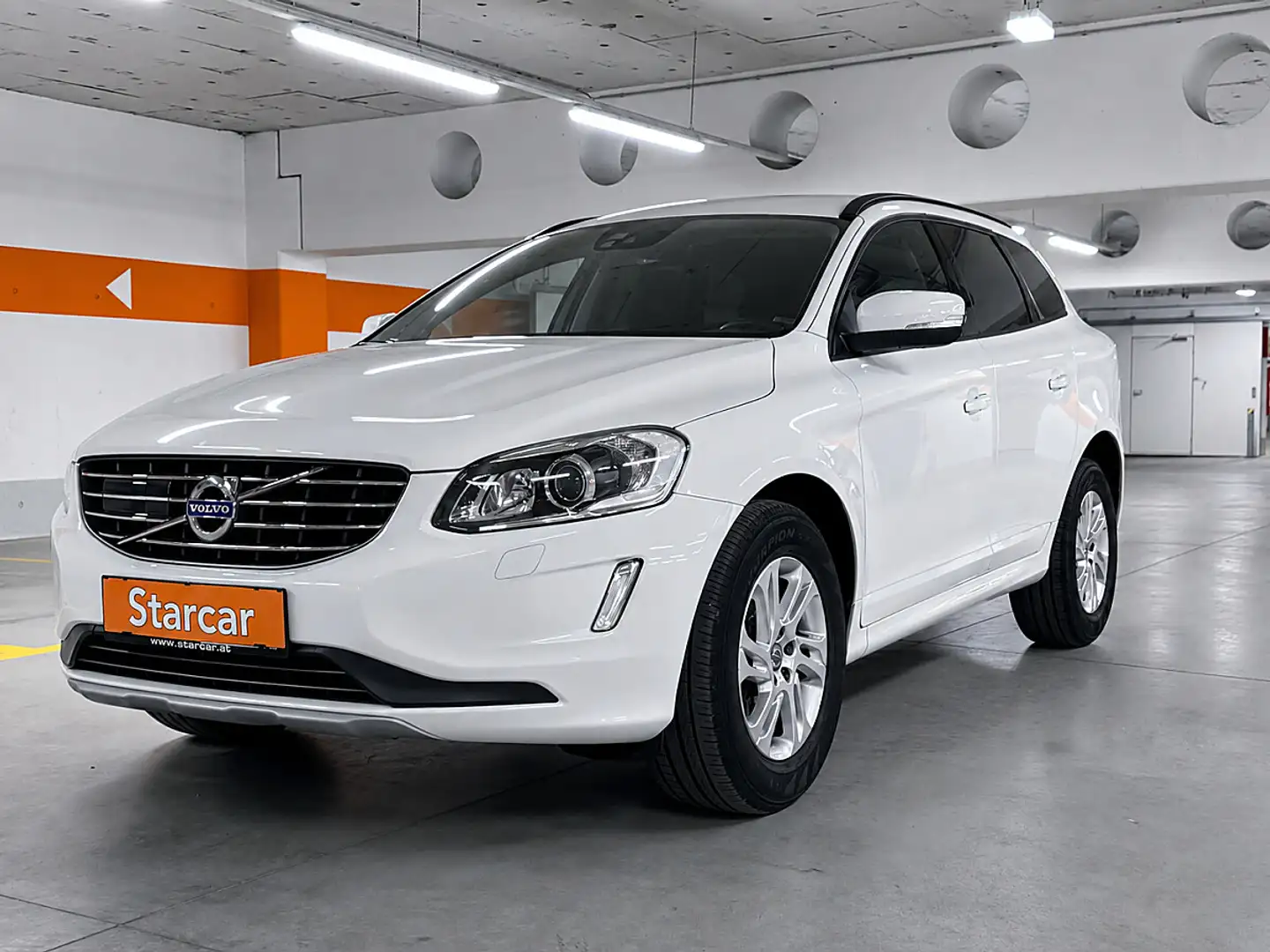 Volvo XC60 D3 Kinetic Geartronic *BI-XENON*NAVI*VIRTUAL-CO... Weiß - 2
