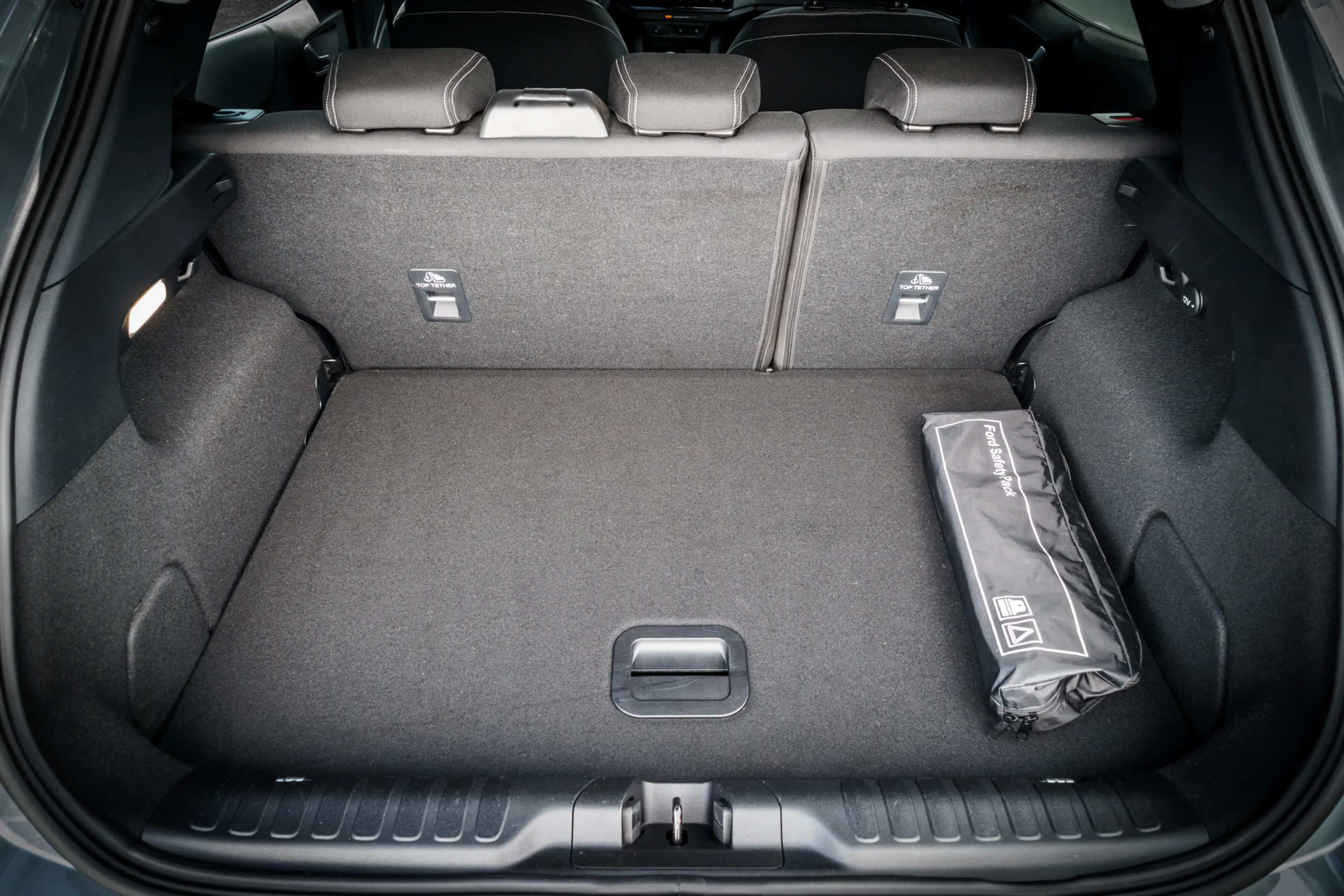 Ford Puma 1.0 EcoBoost Hybrid Titanium | LED | Camera | Wint — photo 21