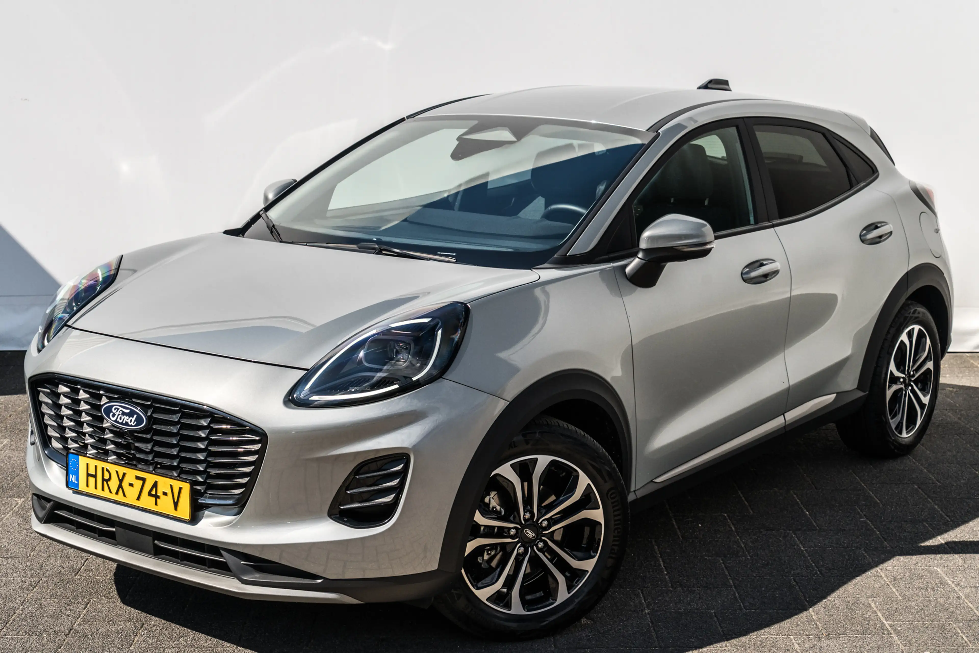 Ford Puma 1.0 EcoBoost Hybrid Titanium | LED | Camera | Wint — photo 13