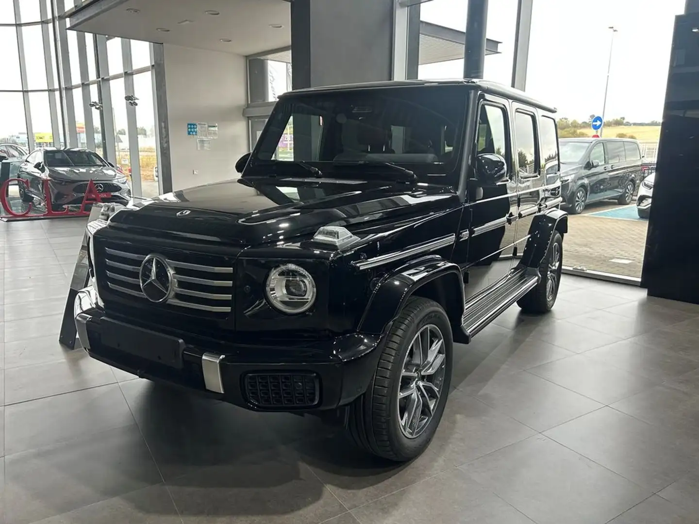 Mercedes-Benz G G500 Negro - 1