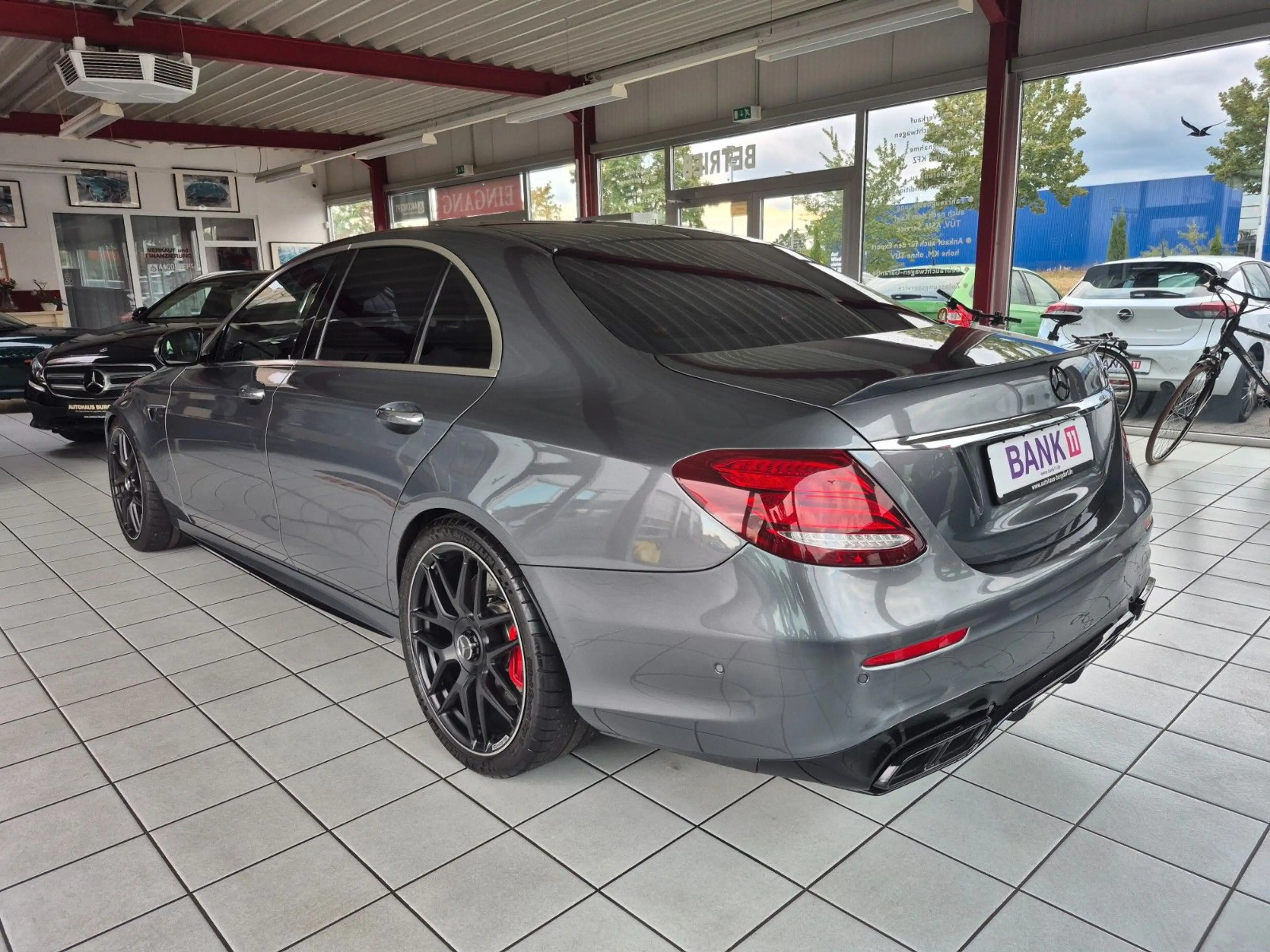 Mercedes-Benz E 63 AMG E 63 S AMG 4Matic+ Head Up Panorama Burmster LED — photo 8