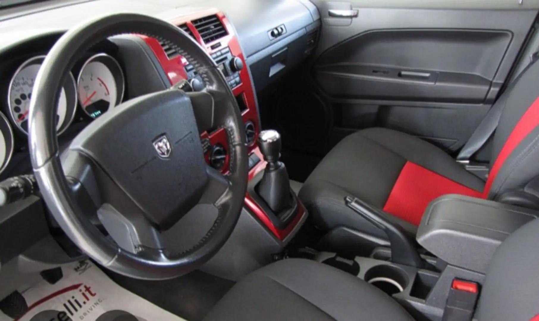 Dodge Caliber 2.0 td SXT - 1