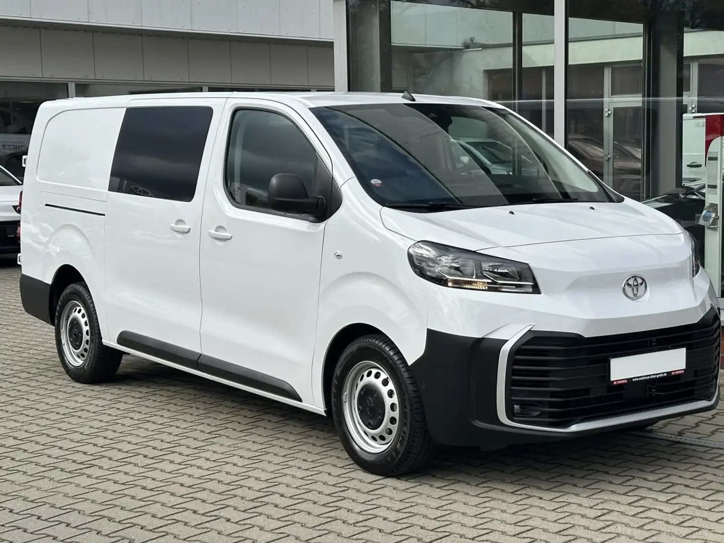 Toyota Proace L2 2.0 D-4D  Doppelkabine 5-türig Select (Doka) Weiß - 2