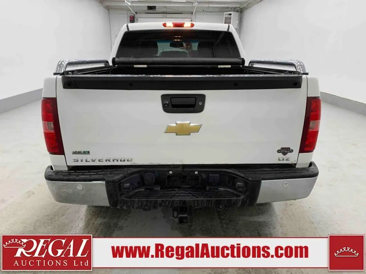 Chevrolet Silverado 1500 снимка Chevrolet Silverado 1500