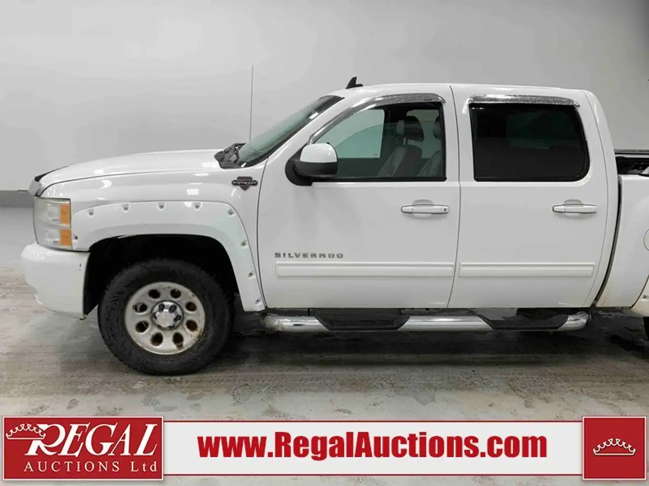 Chevrolet Silverado 1500 снимка Chevrolet Silverado 1500