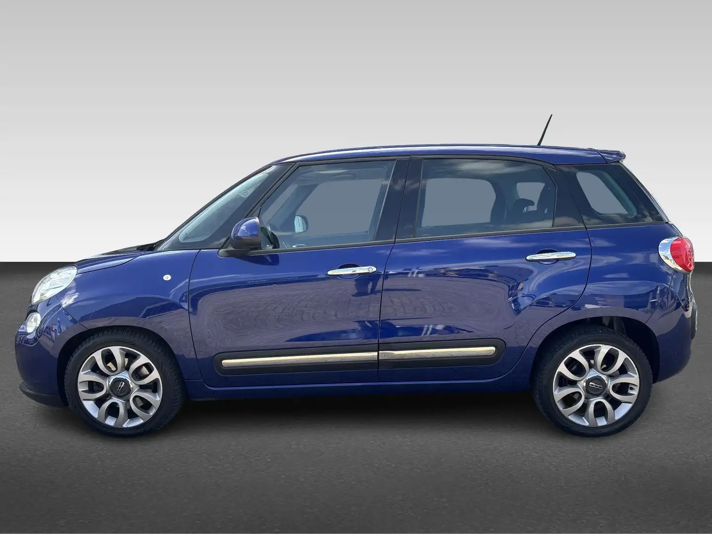 Fiat 500L 1.4-T-Jet Lounge Blauw - 2