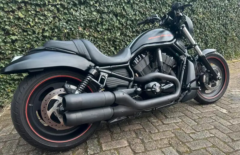 Harley-Davidson Night Rod - foto 7