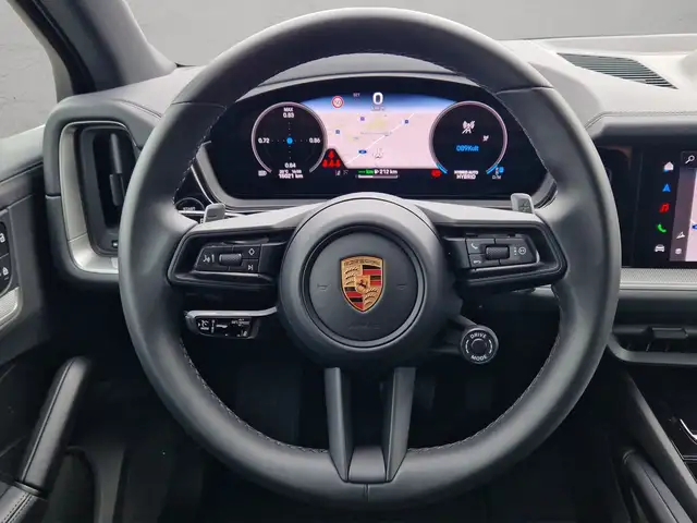 Porsche Cayenne view 14