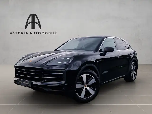 Porsche Cayenne main image