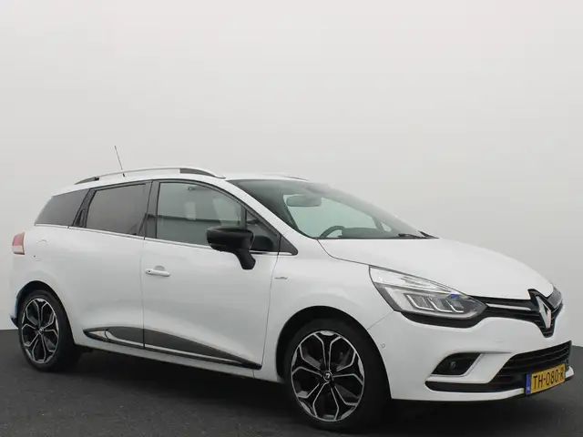 Renault Clio view 17