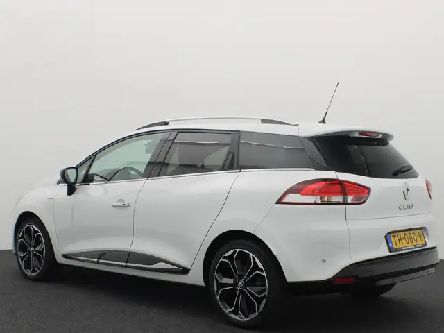 Renault Clio view 3