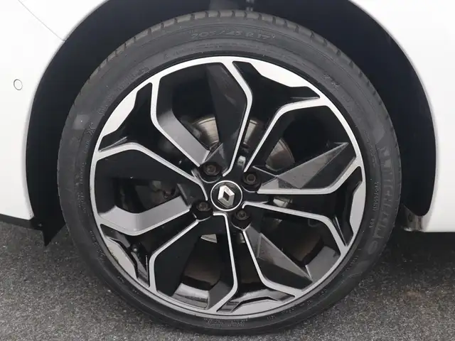 Renault Clio view 5