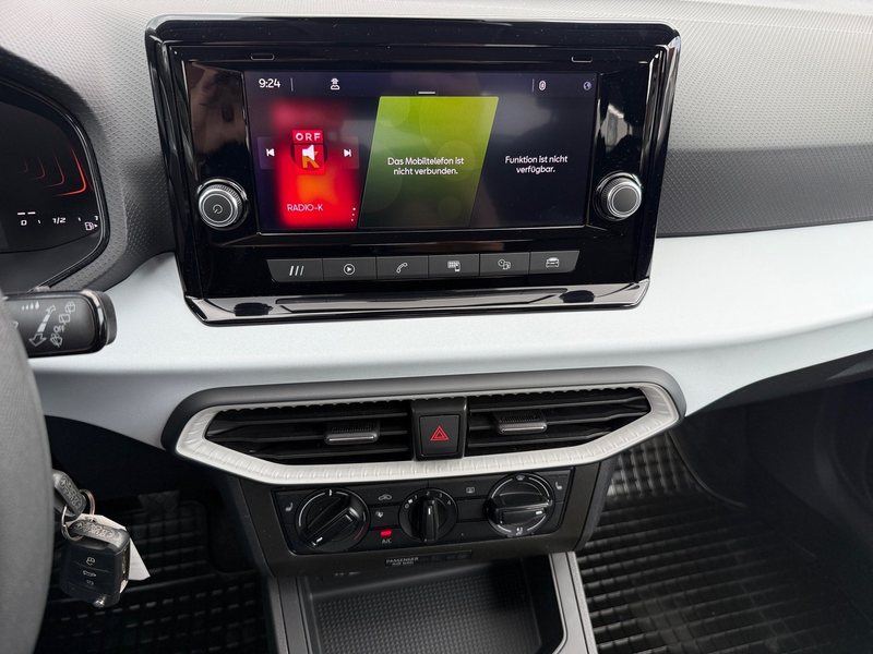 SEAT Arona Austria Edition 1.0 TSI Facelift PDC SHZ — photo 7