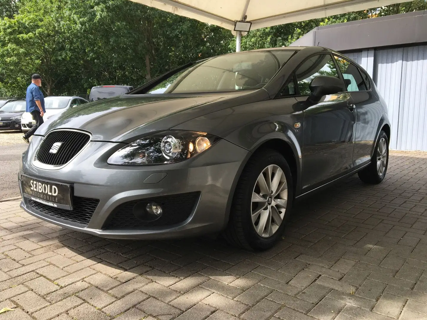 SEAT Leon 1.2 TSI Style Copa Ecomotive/Navi/Xen/Sitzh Grau - 1