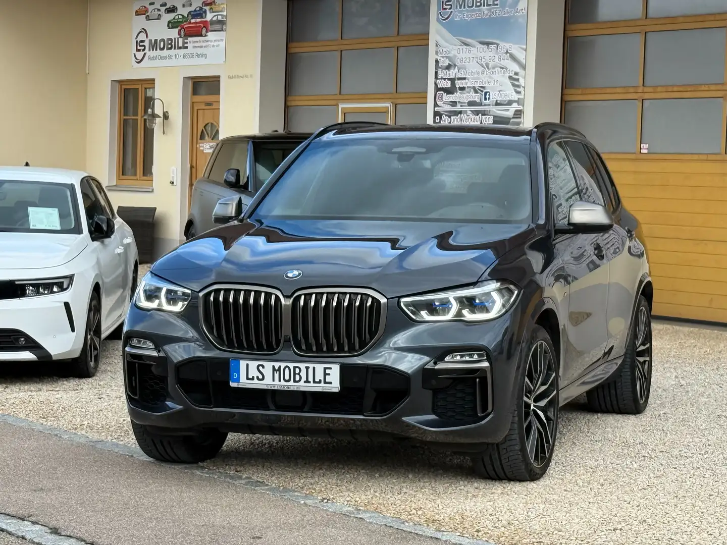 BMW X5 M M50 d 400PS Innovations-Paket Laser* Gestik* 22'' Grau - 1