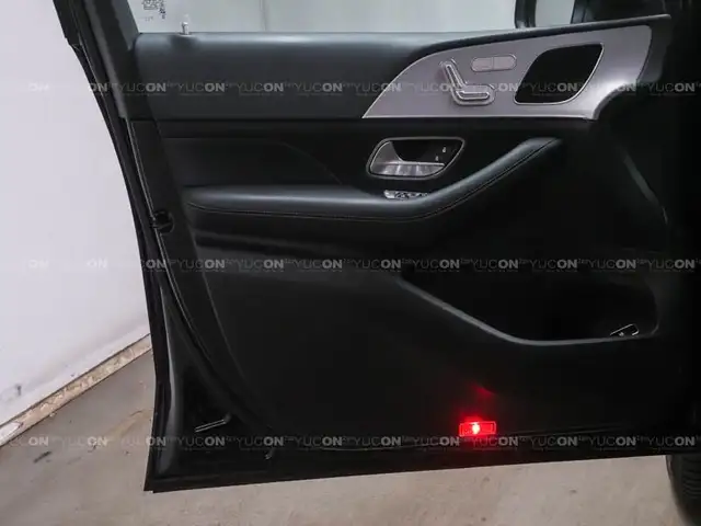 Mercedes-Benz GLE 350 de 4M PANO SD MULTIBEAM AHK Ansicht 10