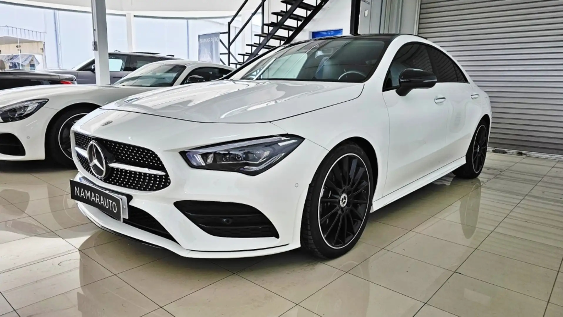 Mercedes-Benz CLA 200 200d Blanco - 1