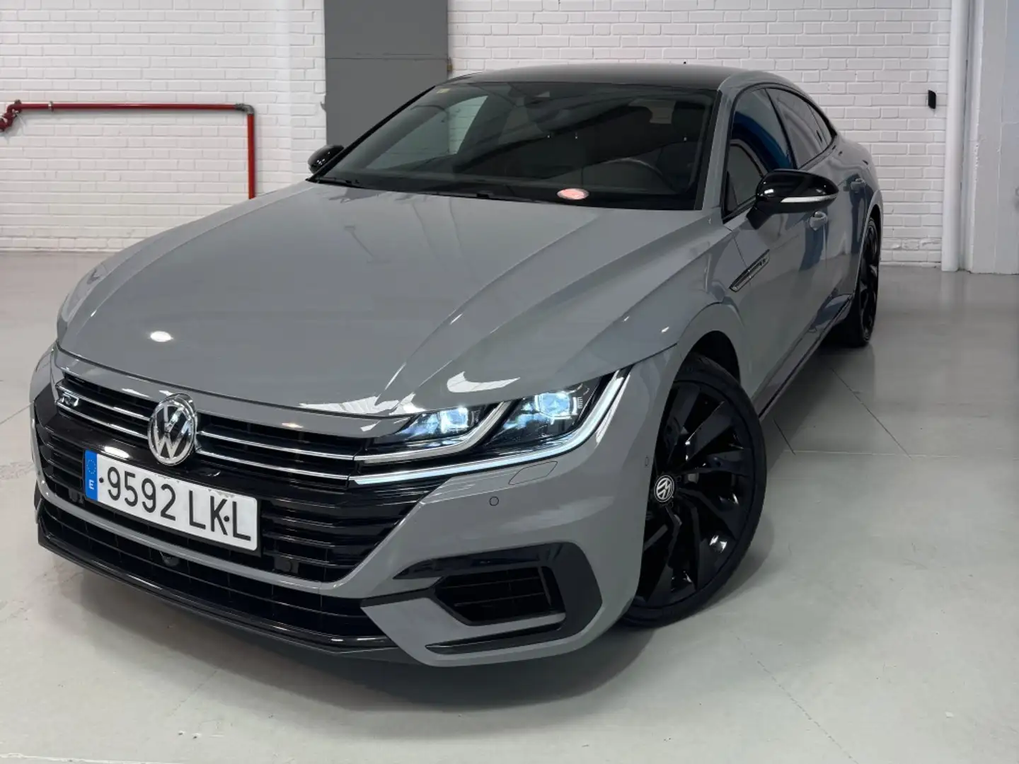 Volkswagen Arteon 2.0 TSI R-Line Performance 4Motion DSG7 200kW Gris - 1